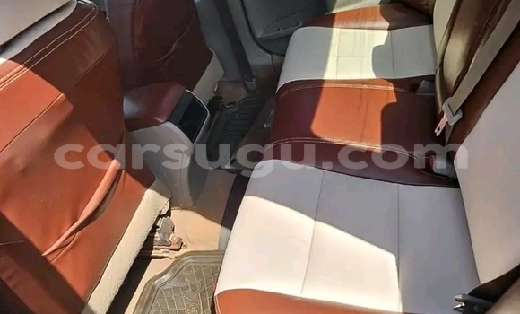 Acheter Occasion Voiture Toyota Camry Blanc à Ouagadougou, Burkina-Faso Acheter Occasion Voiture Toyota Camry Blanc à Ouagadougou, Burkina-Faso