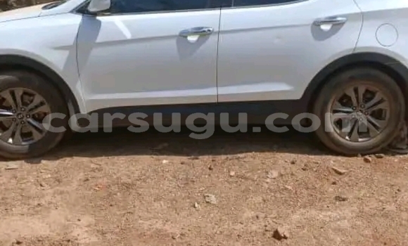 Acheter Occasion Voiture Hyundai Santa Fe Blanc à Ouagadougou, Burkina-Faso Acheter Occasion Voiture Hyundai Santa Fe Blanc à Ouagadougou, Burkina-Faso