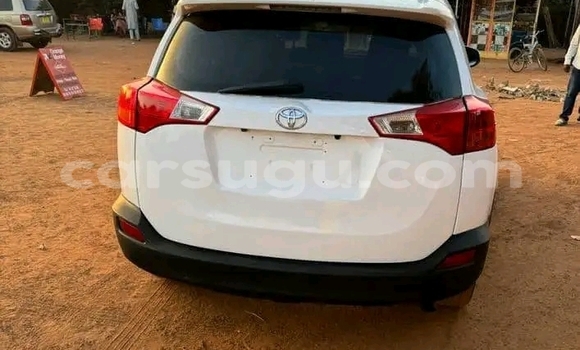 Acheter Occasion Voiture Toyota RAV4 Blanc à Ouagadougou, Burkina-Faso Acheter Occasion Voiture Toyota RAV4 Blanc à Ouagadougou, Burkina-Faso
