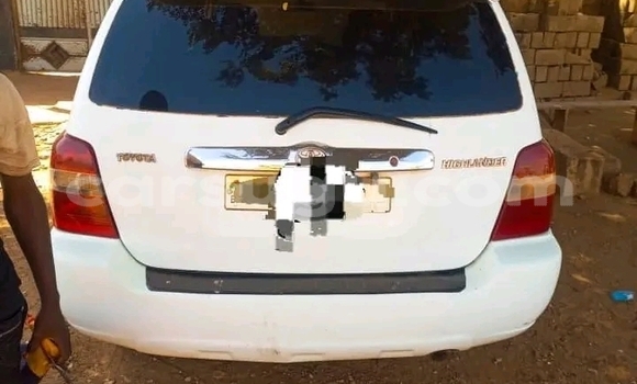 Sayi Na hannu Toyota Highlander Sauran Mota in Ouagadougou a Burkina Faso Sayi Na hannu Toyota Highlander Sauran Mota in Ouagadougou a Burkina Faso