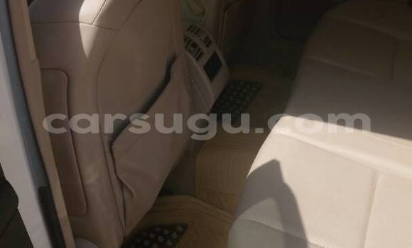 Acheter Occasion Voiture Mercedes-Benz GLK–Class Blanc à Ouagadougou, Burkina-Faso Acheter Occasion Voiture Mercedes-Benz GLK–Class Blanc à Ouagadougou, Burkina-Faso