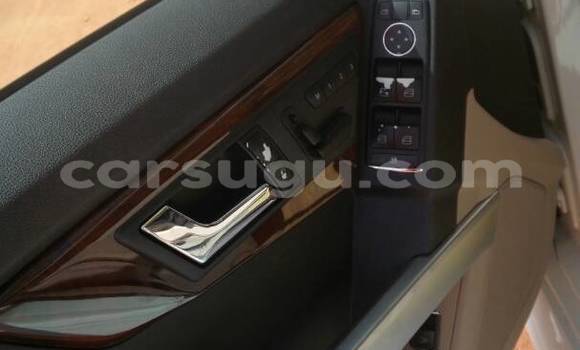 Acheter Occasion Voiture Mercedes-Benz GLK–Class Blanc à Ouagadougou, Burkina-Faso Acheter Occasion Voiture Mercedes-Benz GLK–Class Blanc à Ouagadougou, Burkina-Faso