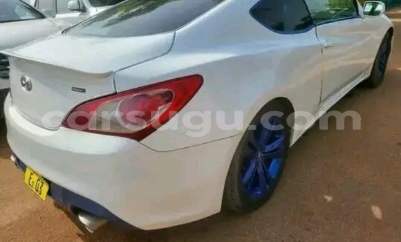 Sayi Na hannu Ford B-MAX White Mota in Ouagadougou a Burkina Faso Sayi Na hannu Ford B-MAX White Mota in Ouagadougou a Burkina Faso