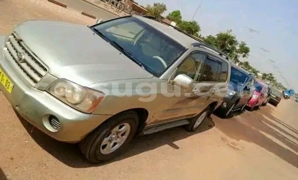 Sayi Na hannu Toyota Highlander Sauran Mota in Ouagadougou a Burkina Faso Sayi Na hannu Toyota Highlander Sauran Mota in Ouagadougou a Burkina Faso