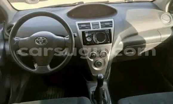 Sayi Na hannu Toyota Yaris Sauran Mota in Ouagadougou a Burkina Faso Sayi Na hannu Toyota Yaris Sauran Mota in Ouagadougou a Burkina Faso