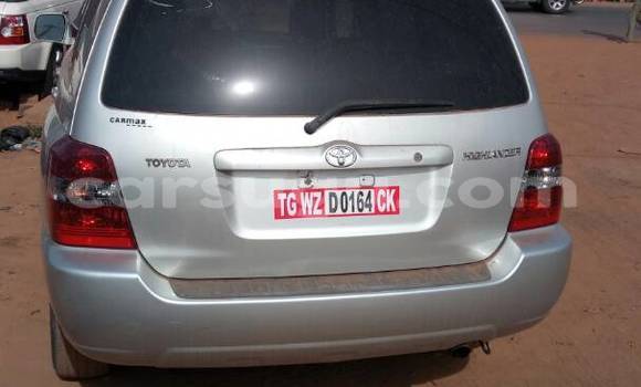 Acheter Occasion Voiture Toyota Highlander Gris à Ouagadougou, Burkina-Faso Acheter Occasion Voiture Toyota Highlander Gris à Ouagadougou, Burkina-Faso