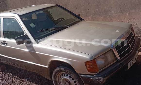 Acheter Occasion Voiture Mercedes-Benz 190 Autre à Ouagadougou, Burkina-Faso Acheter Occasion Voiture Mercedes-Benz 190 Autre à Ouagadougou, Burkina-Faso