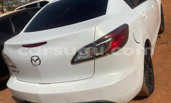 Acheter Occasion Voiture Mazda 3 Blanc à Bobo Dioulasso, Burkina-Faso Acheter Occasion Voiture Mazda 3 Blanc à Bobo Dioulasso, Burkina-Faso