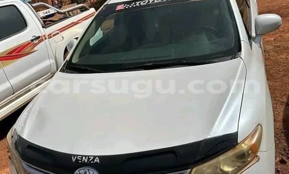 Acheter Occasion Voiture Toyota Vanguard Blanc à Ouagadougou, Burkina-Faso Acheter Occasion Voiture Toyota Vanguard Blanc à Ouagadougou, Burkina-Faso