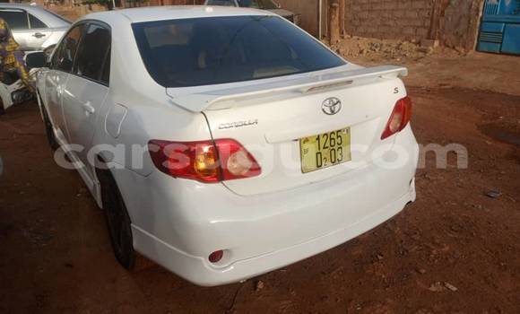 Acheter Occasion Voiture Toyota Corolla Blanc à Ouagadougou, Burkina-Faso Acheter Occasion Voiture Toyota Corolla Blanc à Ouagadougou, Burkina-Faso