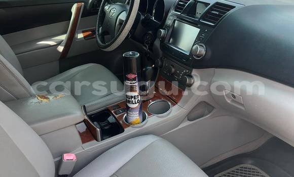 Acheter Occasion Voiture Toyota Highlander Autre à Ouagadougou, Burkina-Faso Acheter Occasion Voiture Toyota Highlander Autre à Ouagadougou, Burkina-Faso