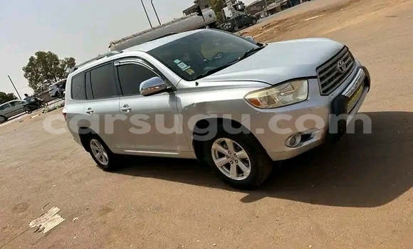 Acheter Occasion Voiture Toyota Highlander Gris à Ouagadougou, Burkina-Faso Acheter Occasion Voiture Toyota Highlander Gris à Ouagadougou, Burkina-Faso