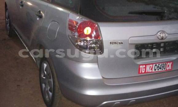 Acheter Occasion Voiture Toyota Matrix Gris à Ouagadougou, Burkina-Faso Acheter Occasion Voiture Toyota Matrix Gris à Ouagadougou, Burkina-Faso