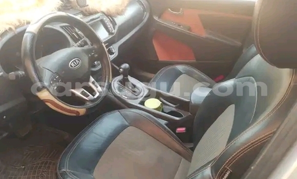 Sayi Na hannu Kia Sportage Azurfa Mota in Ouagadougou a Burkina Faso Sayi Na hannu Kia Sportage Azurfa Mota in Ouagadougou a Burkina Faso