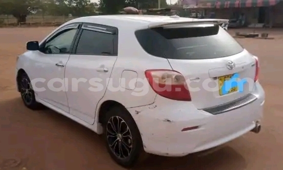 Acheter Occasion Voiture Toyota Matrix Blanc à Ouagadougou, Burkina-Faso Acheter Occasion Voiture Toyota Matrix Blanc à Ouagadougou, Burkina-Faso