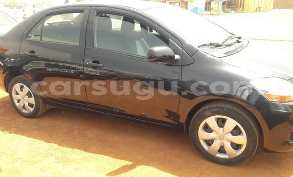 Acheter Occasion Voiture Toyota Yaris Noir à Ouagadougou au Burkina-Faso Acheter Occasion Voiture Toyota Yaris Noir à Ouagadougou au Burkina-Faso