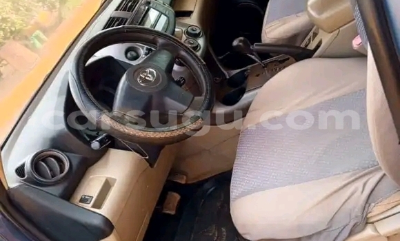 Acheter Occasion Voiture Toyota RAV4 Bleu à Ouagadougou, Burkina-Faso Acheter Occasion Voiture Toyota RAV4 Bleu à Ouagadougou, Burkina-Faso