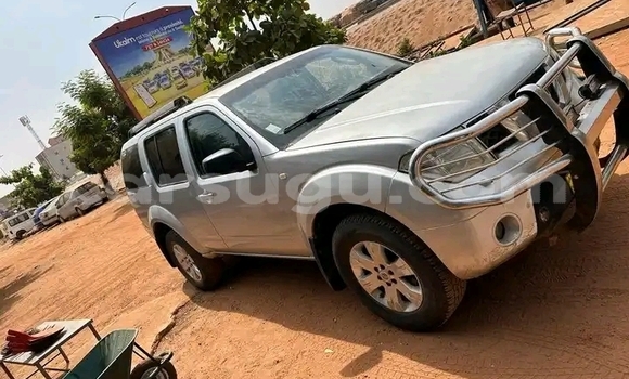 Acheter Occasion Voiture Nissan Pathfinder Gris à Ouagadougou, Burkina-Faso