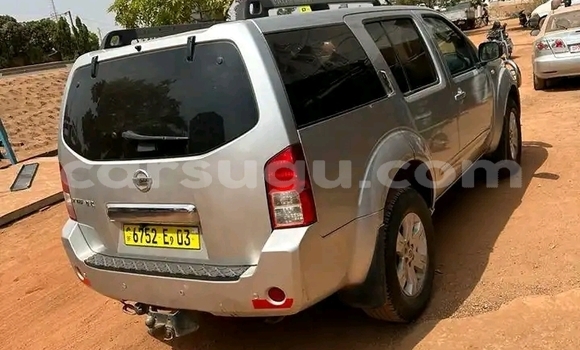 Acheter Occasion Voiture Nissan Pathfinder Gris à Ouagadougou, Burkina-Faso Acheter Occasion Voiture Nissan Pathfinder Gris à Ouagadougou, Burkina-Faso