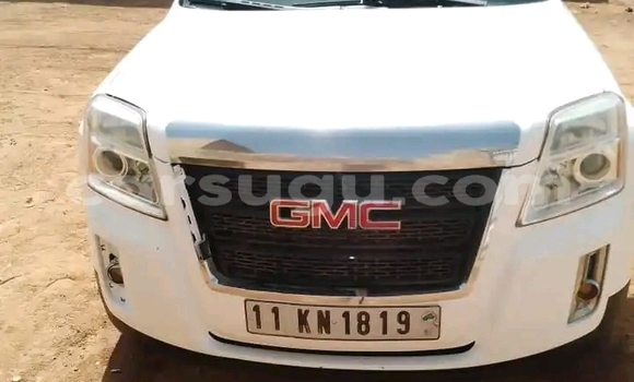 Acheter Occasion Voiture GMC Terrain Blanc à Ouagadougou, Burkina-Faso Acheter Occasion Voiture GMC Terrain Blanc à Ouagadougou, Burkina-Faso