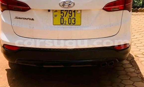Acheter Occasion Voiture Hyundai Santa Fe Blanc à Ouagadougou, Burkina-Faso Acheter Occasion Voiture Hyundai Santa Fe Blanc à Ouagadougou, Burkina-Faso