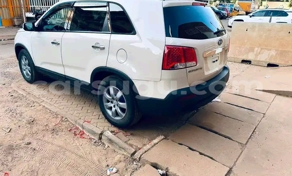 Acheter Occasion Voiture Kia Sorento Blanc à Ouagadougou, Burkina-Faso Acheter Occasion Voiture Kia Sorento Blanc à Ouagadougou, Burkina-Faso