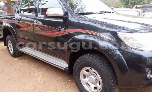 Acheter Occasion Voiture Toyota Hilux Noir à Ouagadougou au Burkina-Faso Acheter Occasion Voiture Toyota Hilux Noir à Ouagadougou au Burkina-Faso