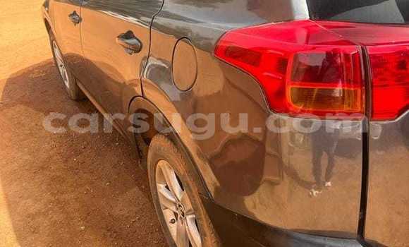 Acheter Occasion Voiture Toyota RAV4 Autre à Bobo Dioulasso, Burkina-Faso Acheter Occasion Voiture Toyota RAV4 Autre à Bobo Dioulasso, Burkina-Faso