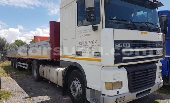 Acheter Occasion Utilitaire Man Silent Blanc à Bobo Dioulasso, Burkina-Faso Acheter Occasion Utilitaire Man Silent Blanc à Bobo Dioulasso, Burkina-Faso