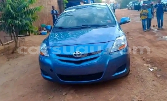 Acheter Import Voiture Toyota Yaris Bleu à Ouagadougou, Burkina-Faso Acheter Import Voiture Toyota Yaris Bleu à Ouagadougou, Burkina-Faso