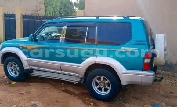Acheter Occasion Voiture Toyota Prado Vert à Ouagadougou, Burkina-Faso Acheter Occasion Voiture Toyota Prado Vert à Ouagadougou, Burkina-Faso