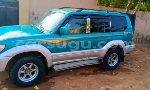 Acheter Occasion Voiture Toyota Prado Vert à Ouagadougou, Burkina-Faso Acheter Occasion Voiture Toyota Prado Vert à Ouagadougou, Burkina-Faso