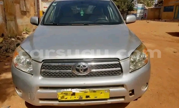 Acheter Occasion Voiture Toyota RAV4 Gris à Ouagadougou, Burkina-Faso Acheter Occasion Voiture Toyota RAV4 Gris à Ouagadougou, Burkina-Faso