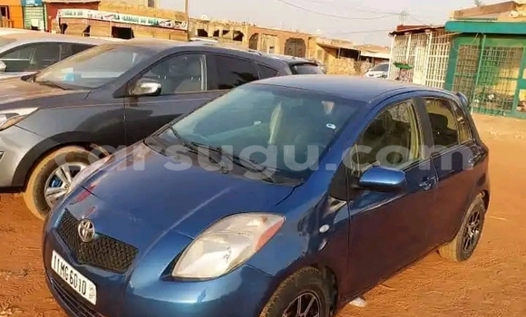 Acheter Occasion Voiture Toyota Yaris Bleu à Ouagadougou, Burkina-Faso Acheter Occasion Voiture Toyota Yaris Bleu à Ouagadougou, Burkina-Faso