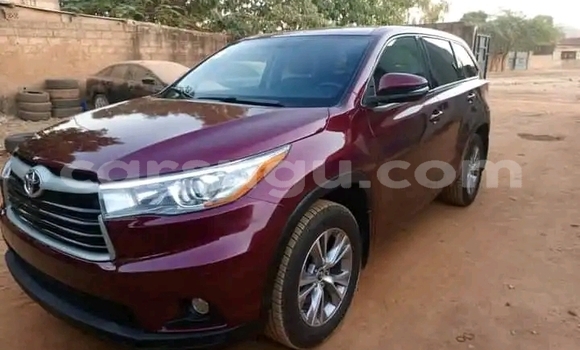 Acheter Occasion Voiture Toyota Highlander Other à Ouagadougou, Burkina-Faso Acheter Occasion Voiture Toyota Highlander Other à Ouagadougou, Burkina-Faso