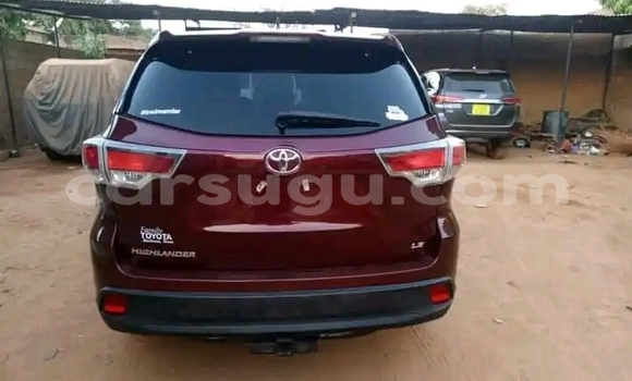 Acheter Occasion Voiture Toyota Highlander Other à Ouagadougou, Burkina-Faso Acheter Occasion Voiture Toyota Highlander Other à Ouagadougou, Burkina-Faso