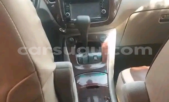 Acheter Occasion Voiture Toyota Highlander Other à Ouagadougou, Burkina-Faso Acheter Occasion Voiture Toyota Highlander Other à Ouagadougou, Burkina-Faso