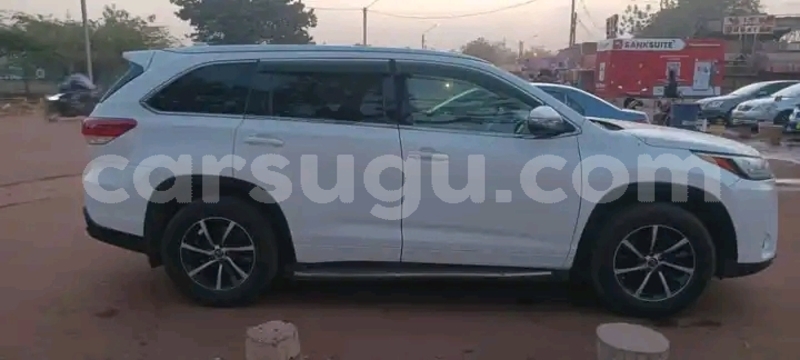 Big with watermark toyota highlander burkina faso ouagadougou 9136
