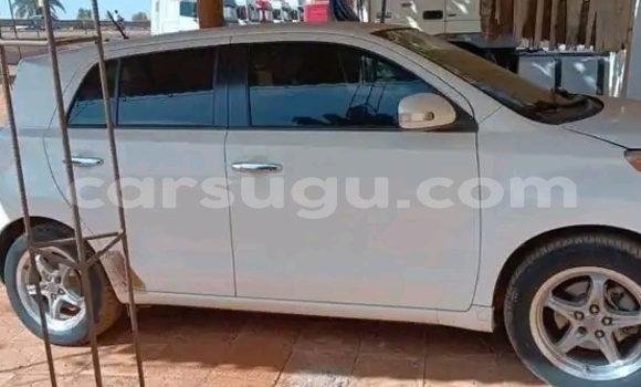 Acheter Occasion Voiture Toyota Scion TC Blanc à Ouagadougou, Burkina-Faso