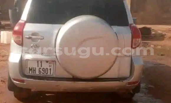 Acheter Occasion Voiture Toyota RAV4 Other à Ouagadougou, Burkina-Faso Acheter Occasion Voiture Toyota RAV4 Other à Ouagadougou, Burkina-Faso