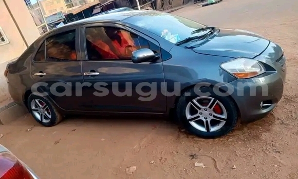 Acheter Occasion Voiture Toyota Yaris Gris à Ouagadougou, Burkina-Faso Acheter Occasion Voiture Toyota Yaris Gris à Ouagadougou, Burkina-Faso