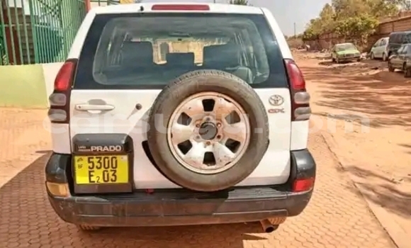Acheter Occasion Voiture Toyota Prado Bleu à Ouagadougou, Burkina-Faso Acheter Occasion Voiture Toyota Prado Bleu à Ouagadougou, Burkina-Faso
