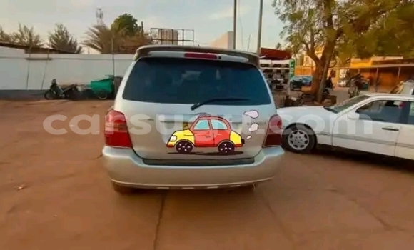 Sayi Na hannu Toyota Highlander M Mota in Ouagadougou a Burkina Faso Sayi Na hannu Toyota Highlander M Mota in Ouagadougou a Burkina Faso