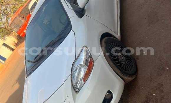 Sayi Na hannu Toyota Corolla White Mota in Ouagadougou a Burkina Faso Sayi Na hannu Toyota Corolla White Mota in Ouagadougou a Burkina Faso
