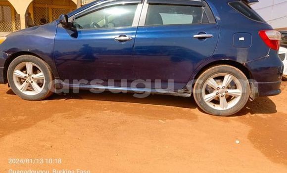 Sayi Na hannu Toyota Matrix Blue Mota in Ouagadougou a Burkina Faso Sayi Na hannu Toyota Matrix Blue Mota in Ouagadougou a Burkina Faso