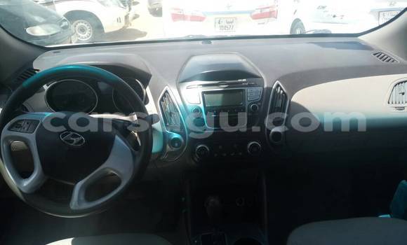 Acheter Occasion Voiture Hyundai ix35 Blanc à Ouagadougou, Burkina-Faso Acheter Occasion Voiture Hyundai ix35 Blanc à Ouagadougou, Burkina-Faso