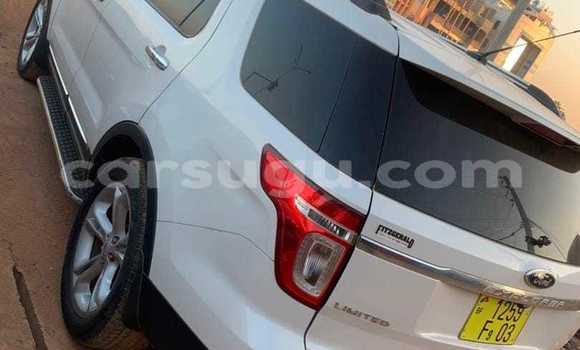 Sayi Na hannu Toyota Highlander White Mota in Ouagadougou a Burkina Faso Sayi Na hannu Toyota Highlander White Mota in Ouagadougou a Burkina Faso