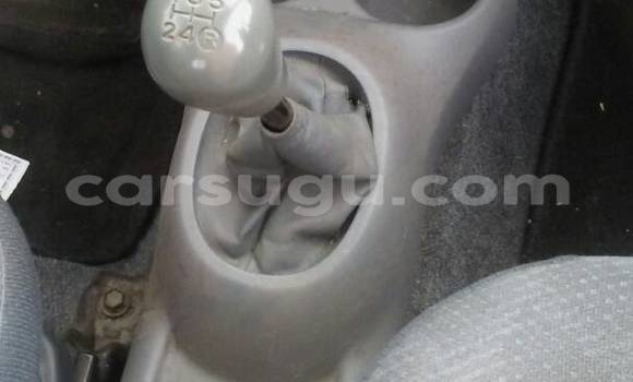 Acheter Occasion Voiture Toyota Yaris Gris à Ouagadougou, Burkina-Faso Acheter Occasion Voiture Toyota Yaris Gris à Ouagadougou, Burkina-Faso