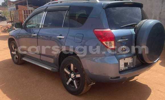 Sayi Na hannu Toyota RAV4 Blue Mota in Ouagadougou a Burkina Faso Sayi Na hannu Toyota RAV4 Blue Mota in Ouagadougou a Burkina Faso