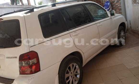 Buy Used Toyota Highlander White Car in Ouagadougou in Burkina Faso Buy Used Toyota Highlander White Car in Ouagadougou in Burkina Faso